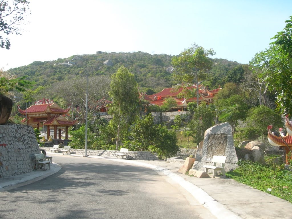 núi minh đạm