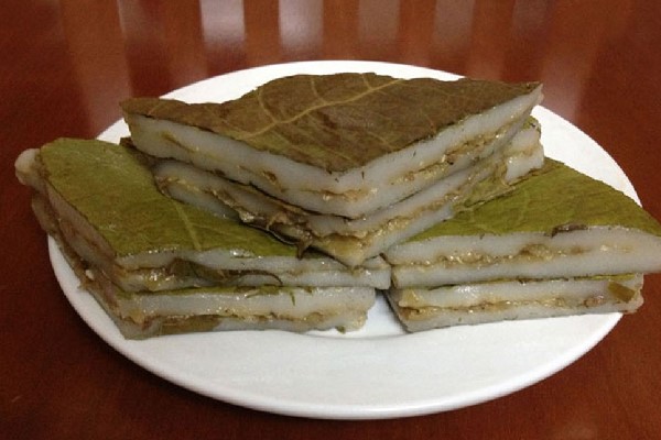 Bánh nếp trứng kiến
