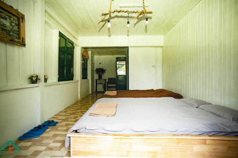 Chậm homestay Đà Lạt: Ngôi nhà đậm chất cổ điển với décor mộc mạc