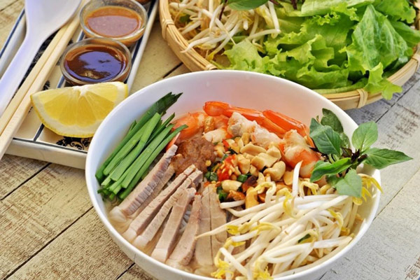 Bún gỏi già