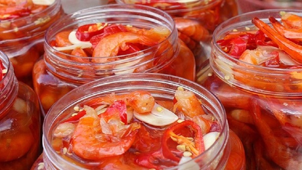 tôm chua Huế